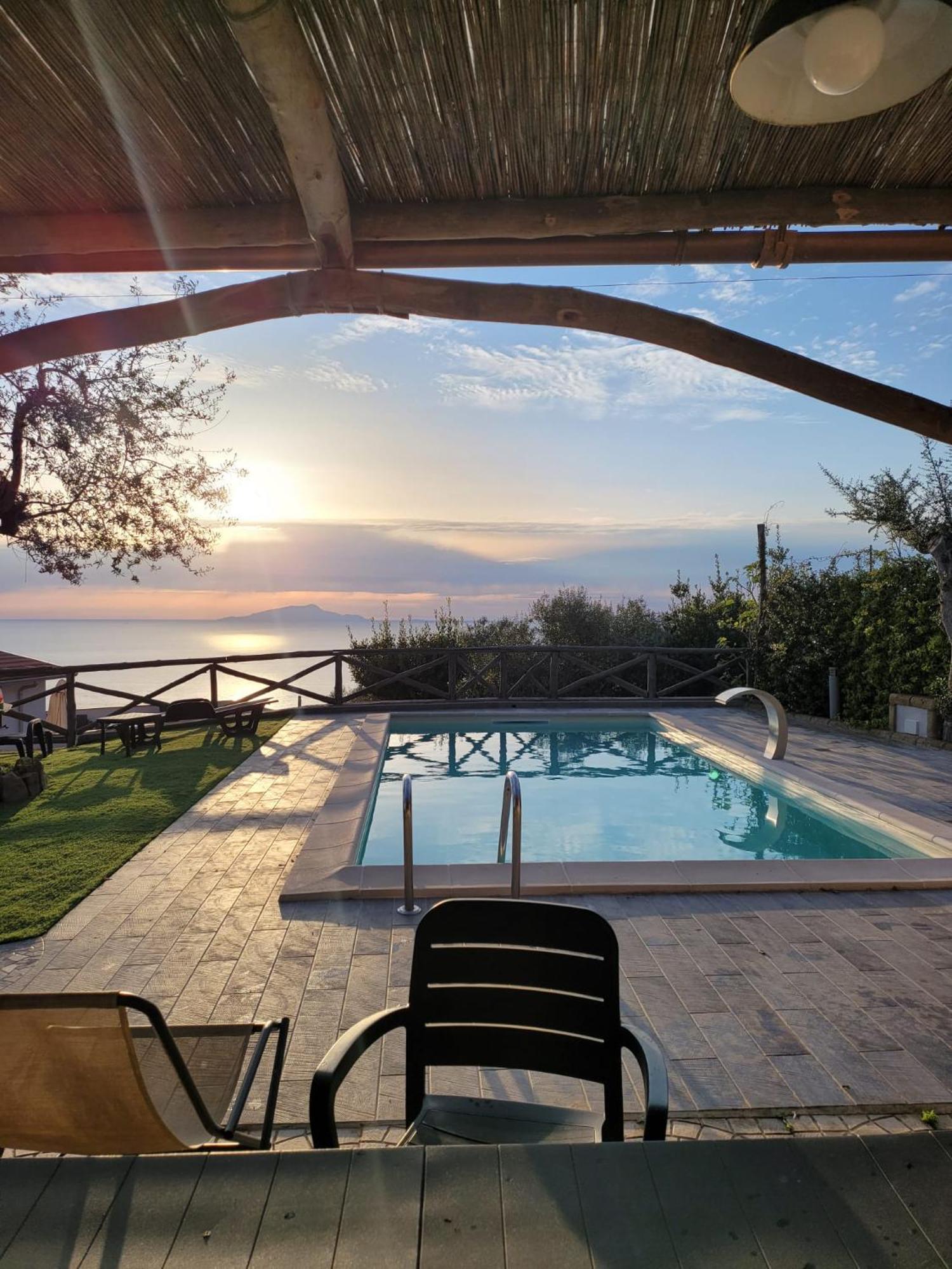 Villa Bellatrix Massa Lubrense Eksteriør billede